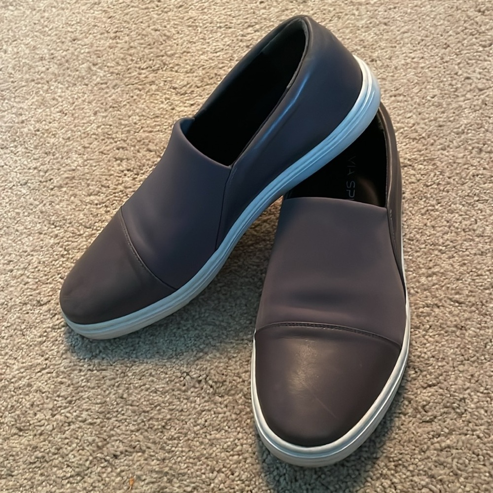 Via Spiga Dove Gray Loafers Sleek Slip-On Design